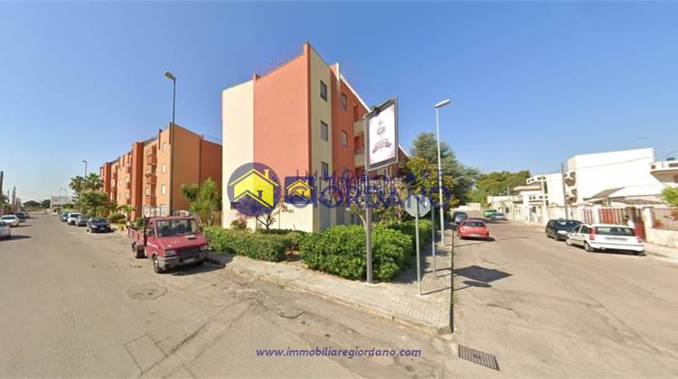 Shop for Sale in Squinzano