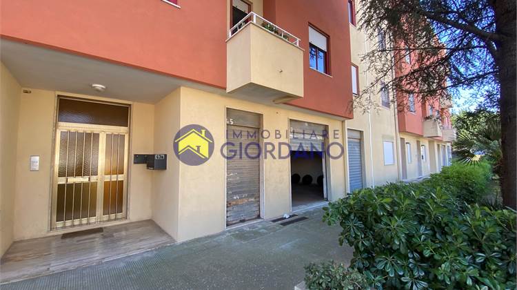 Magazzino in Vendita a Squinzano (LE)