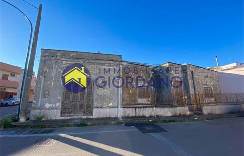 Casa singola in vendita a Campi Salentina