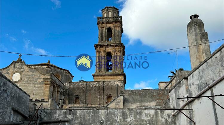 Villa for Sale in Squinzano